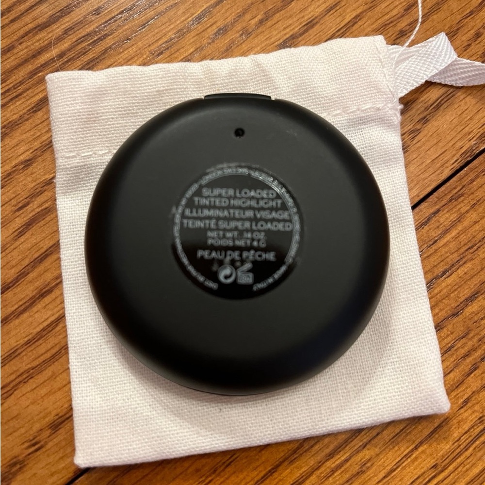 Westman Atelier Super Loaded Highlighter - Peau de Peche - Picture 2 of 9
